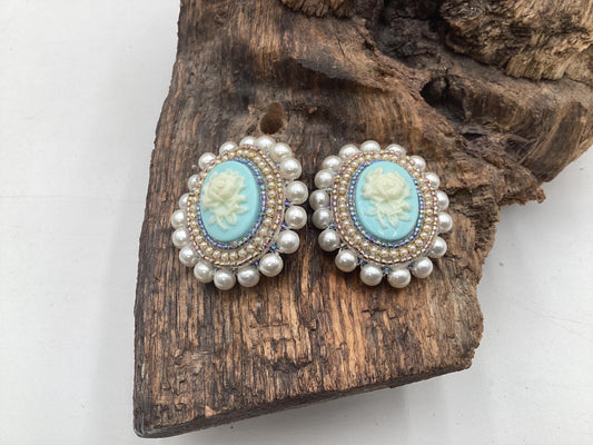 Hand Beaded Pearl Bead Earrings: Anishinaabe/Ojibwe Beadwork