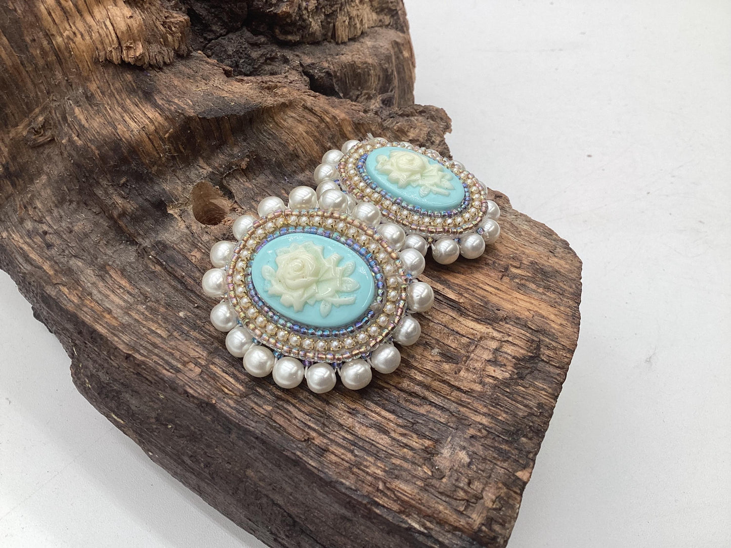 Hand Beaded Pearl Bead Earrings: Anishinaabe/Ojibwe Beadwork