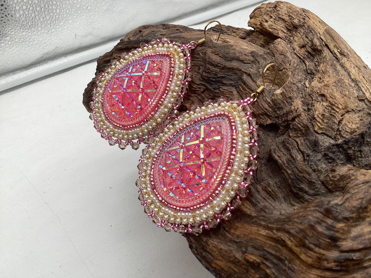 Hand Beaded Flower Center Earrings: Anishinaabe/Ojibwe Beadwork