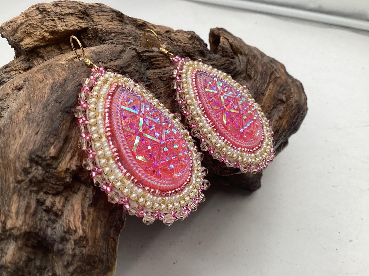 Hand Beaded Flower Center Earrings: Anishinaabe/Ojibwe Beadwork