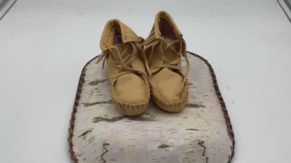 Child's Leather Moccasins – Anishinaabe/Ojibwe Artisan made