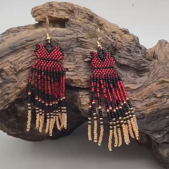 Hand Beaded Dangling Fringe Earrings – Anishinaabe Made