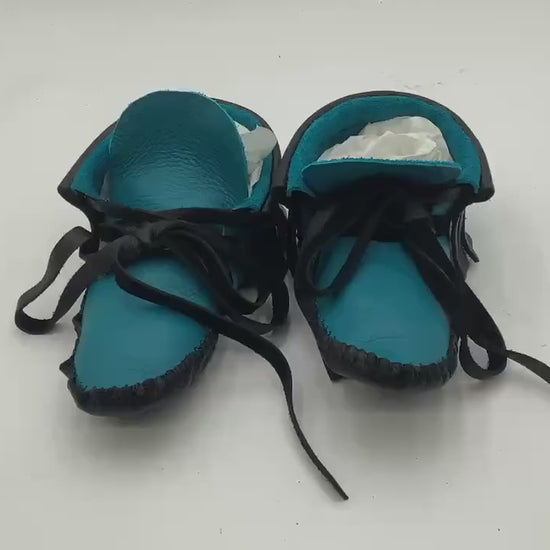 Handmade Black and Blue Leather Moccasins – Anishinaabe/Ojibwe Artisan.