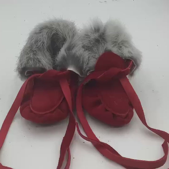 Handmade Red Leather Newborn Moccasins – Ojibwe Anishinaabe Pucker Toe Style