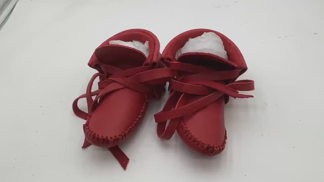 Handmade Red Leather Moccasins – Anishinaabe/Ojibwe Artisan, Size: Large