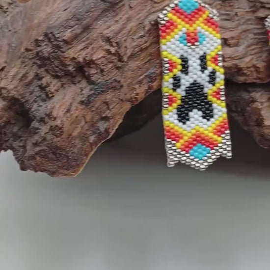 Bear paw Paradise brick stitch earring Handmade-Traditional